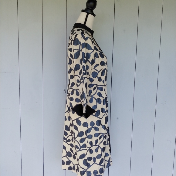 ALMATRICHI | Button-Down Tan & Black Vine Dress - Picture 4 of 13